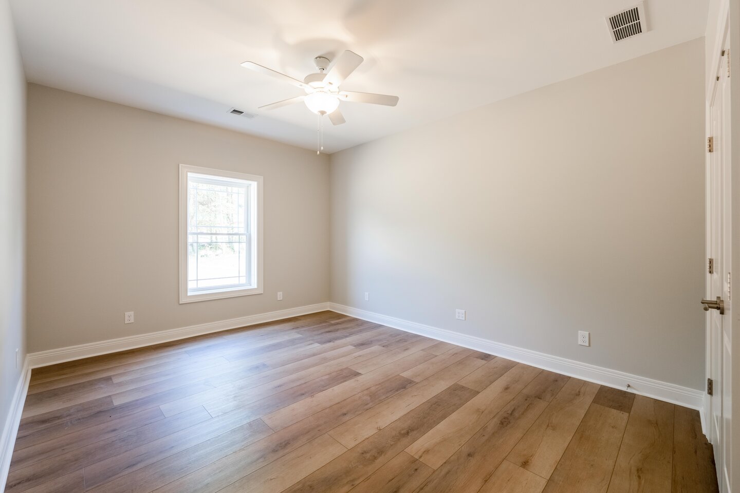 Barndominium - Photo 54