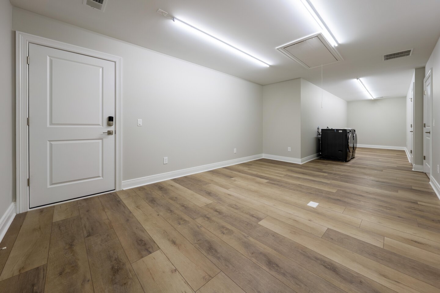 Barndominium - Photo 59