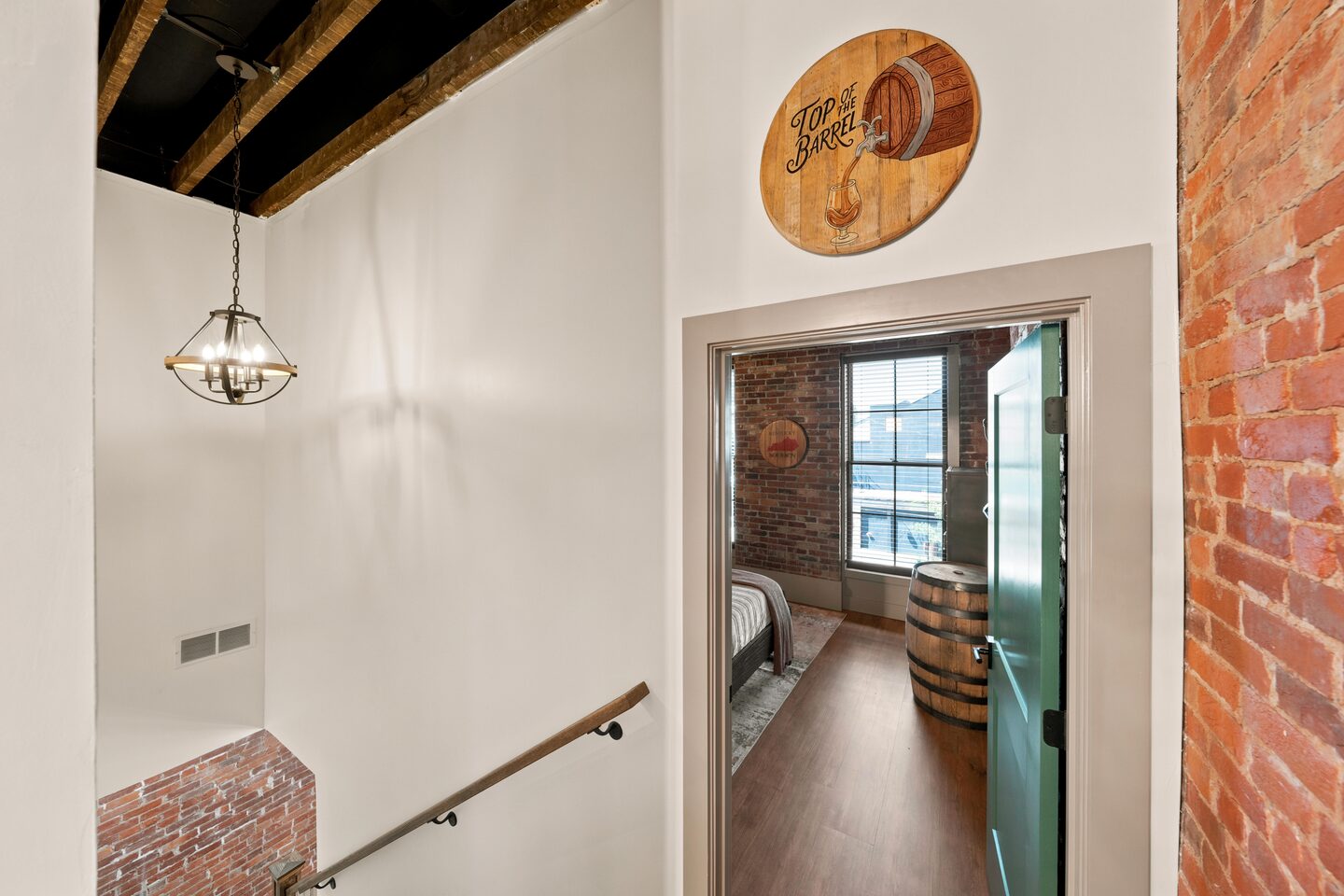 Baxter Avenue Airbnb - Photo 57