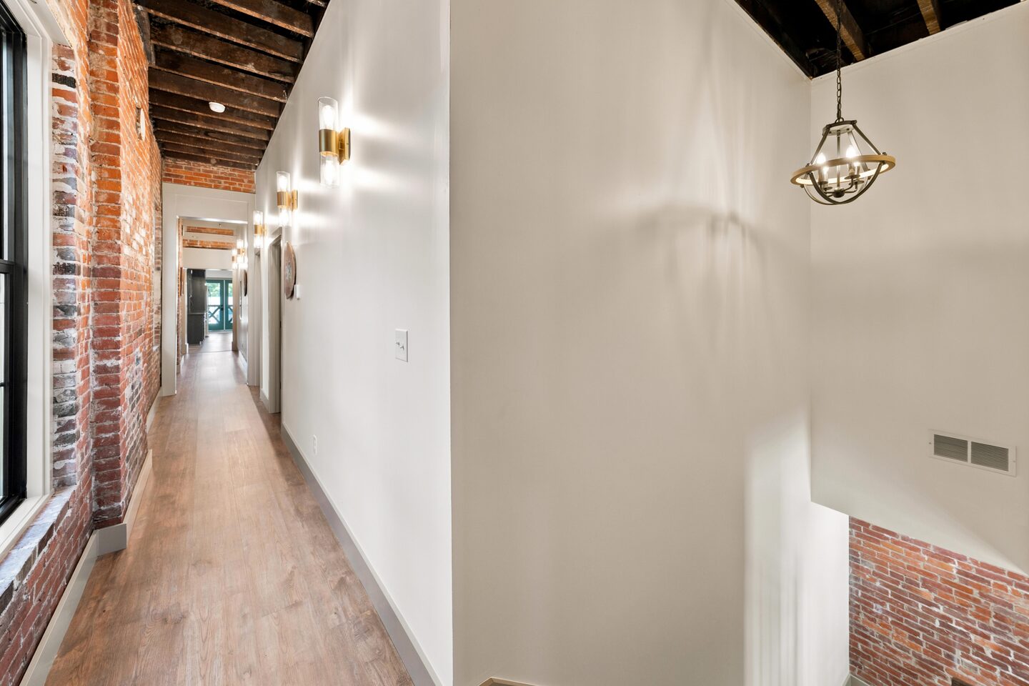 Baxter Avenue Airbnb - Photo 62