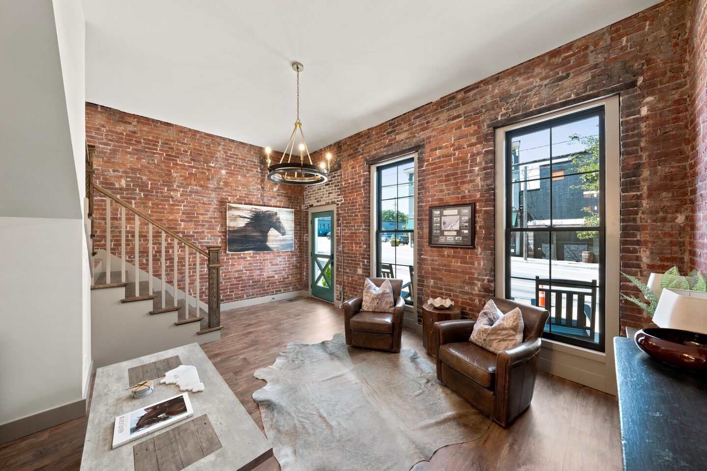 Baxter Avenue Airbnb - Photo 9