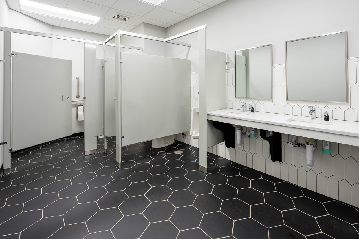 Calhoun Construction - Photo 15