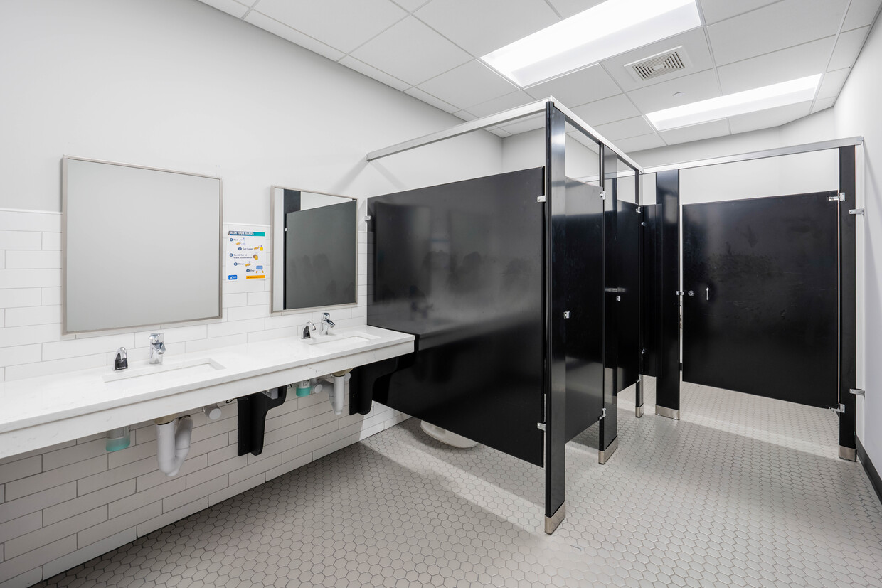 Calhoun Construction - Photo 19