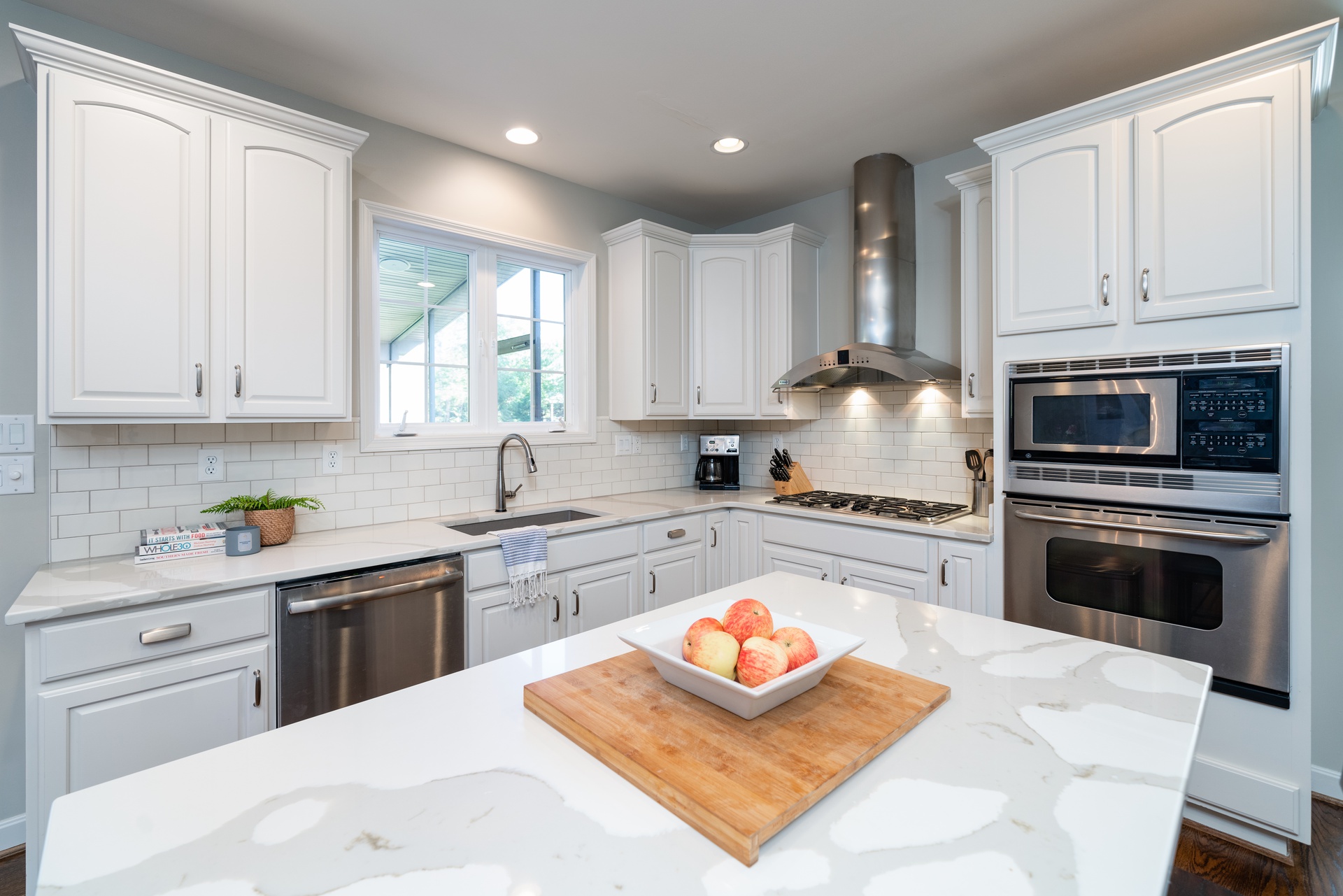 Championship Court - Photo 23