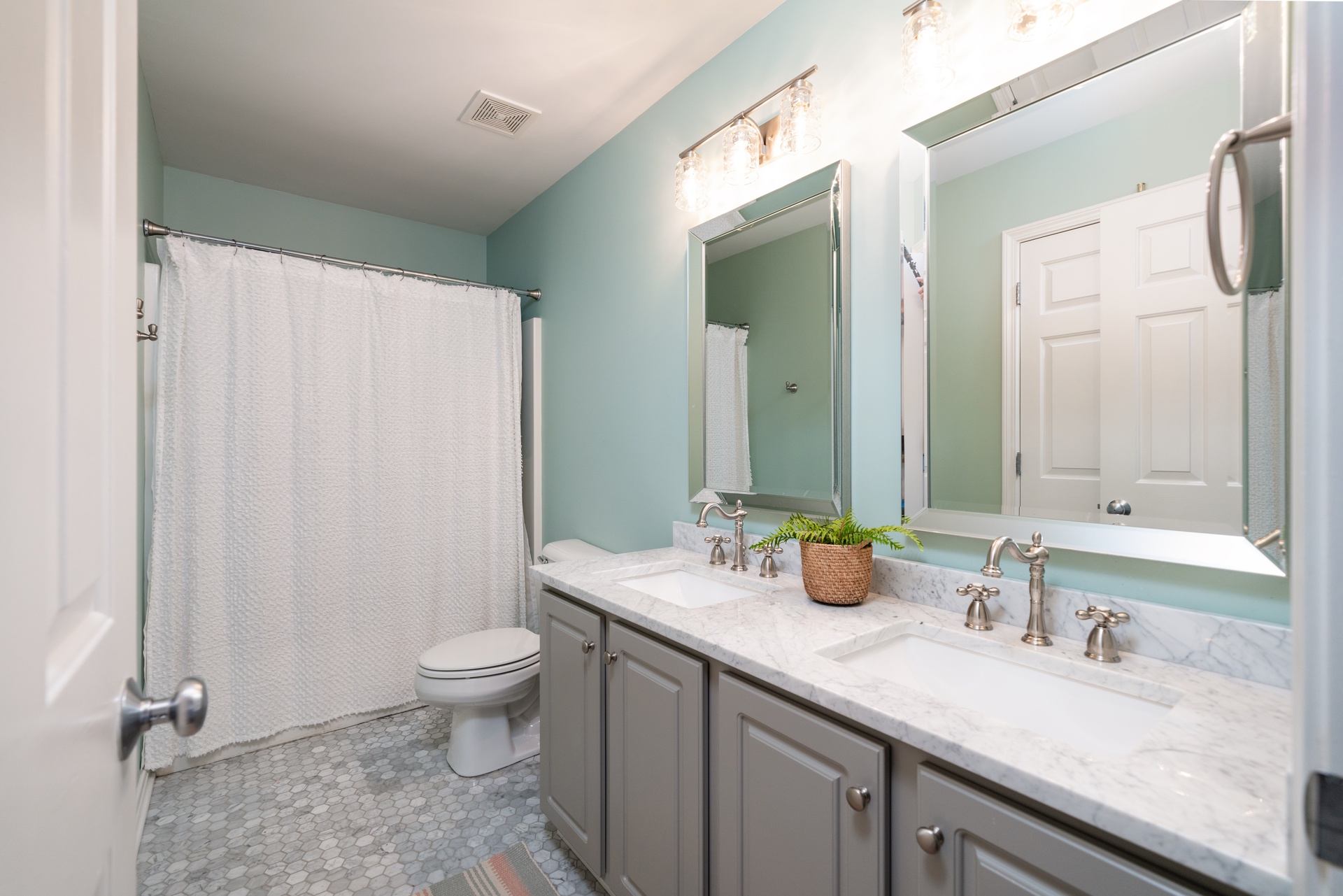 Championship Court - Photo 39