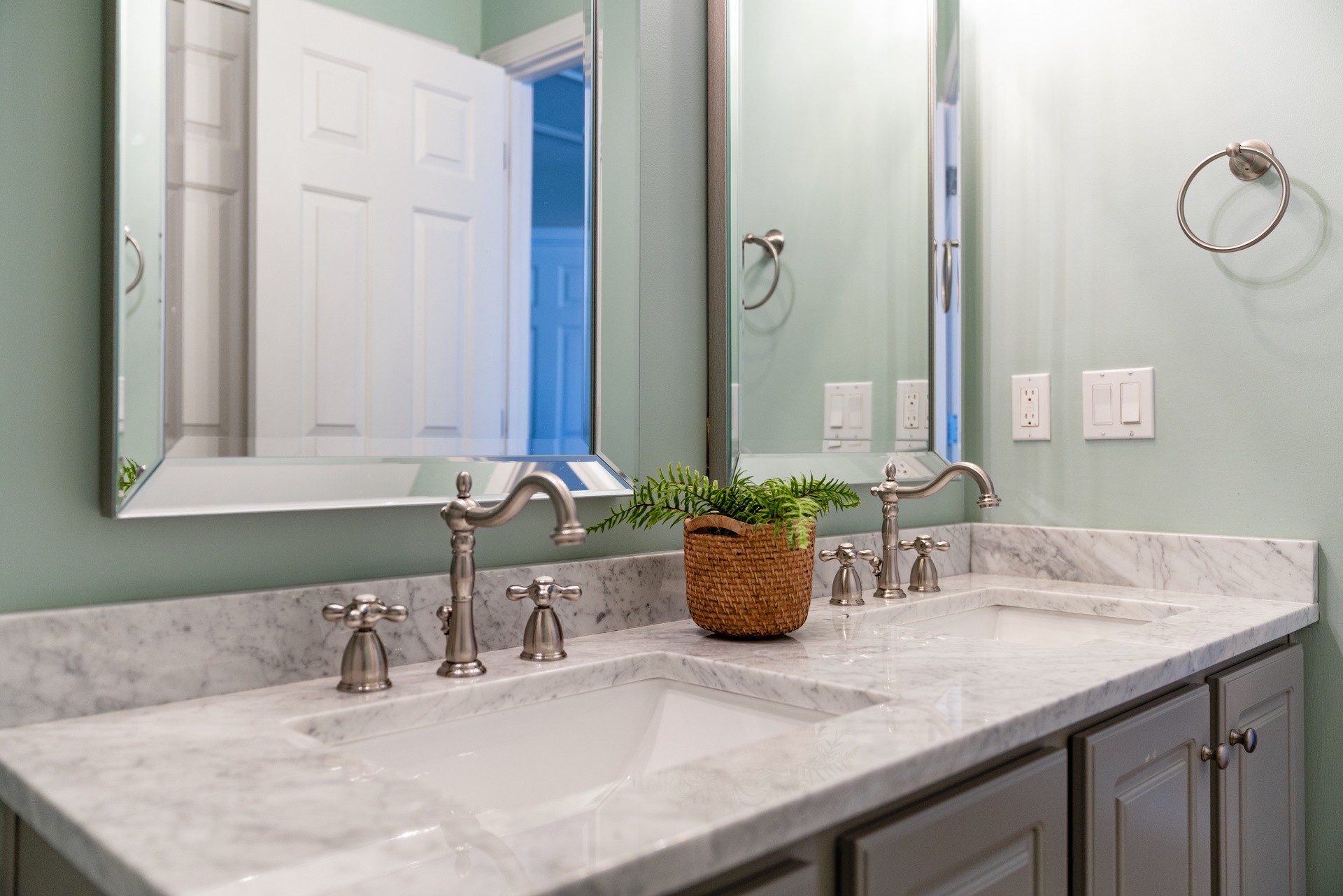 Championship Court - Photo 43