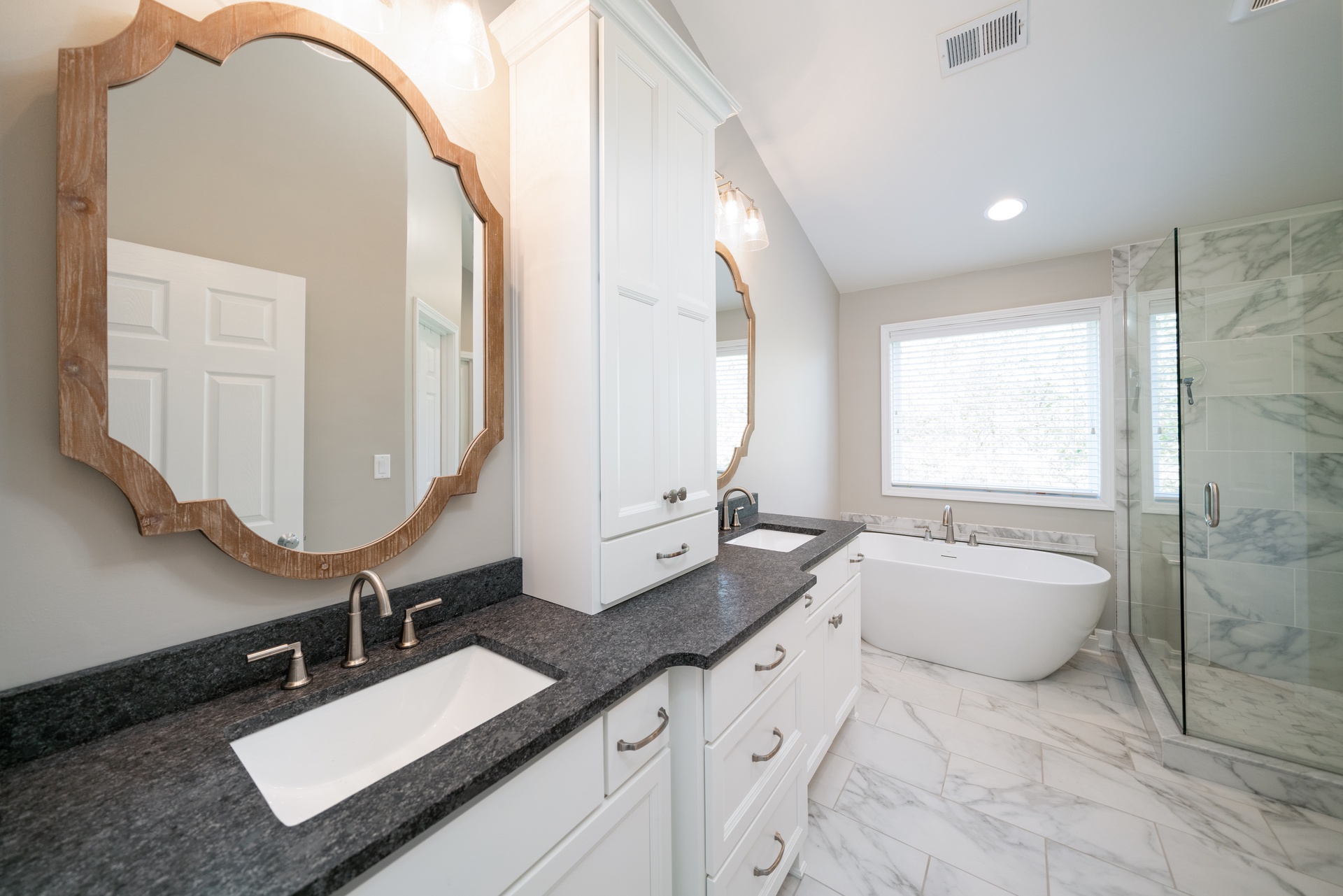 Championship Court - Photo 48