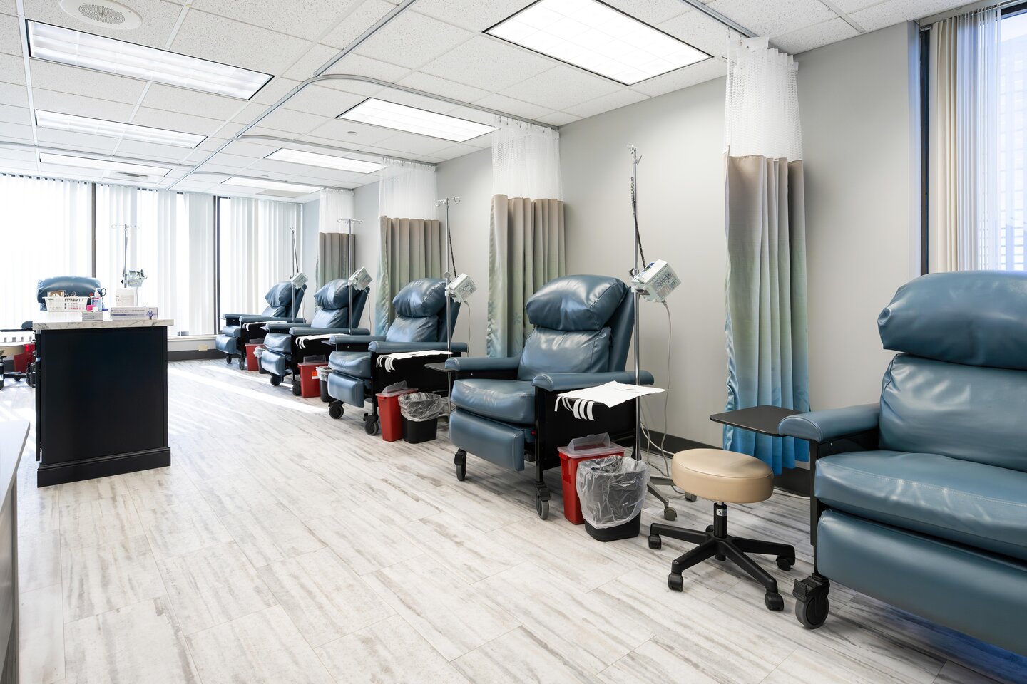 East Liberty Street - Photo 17