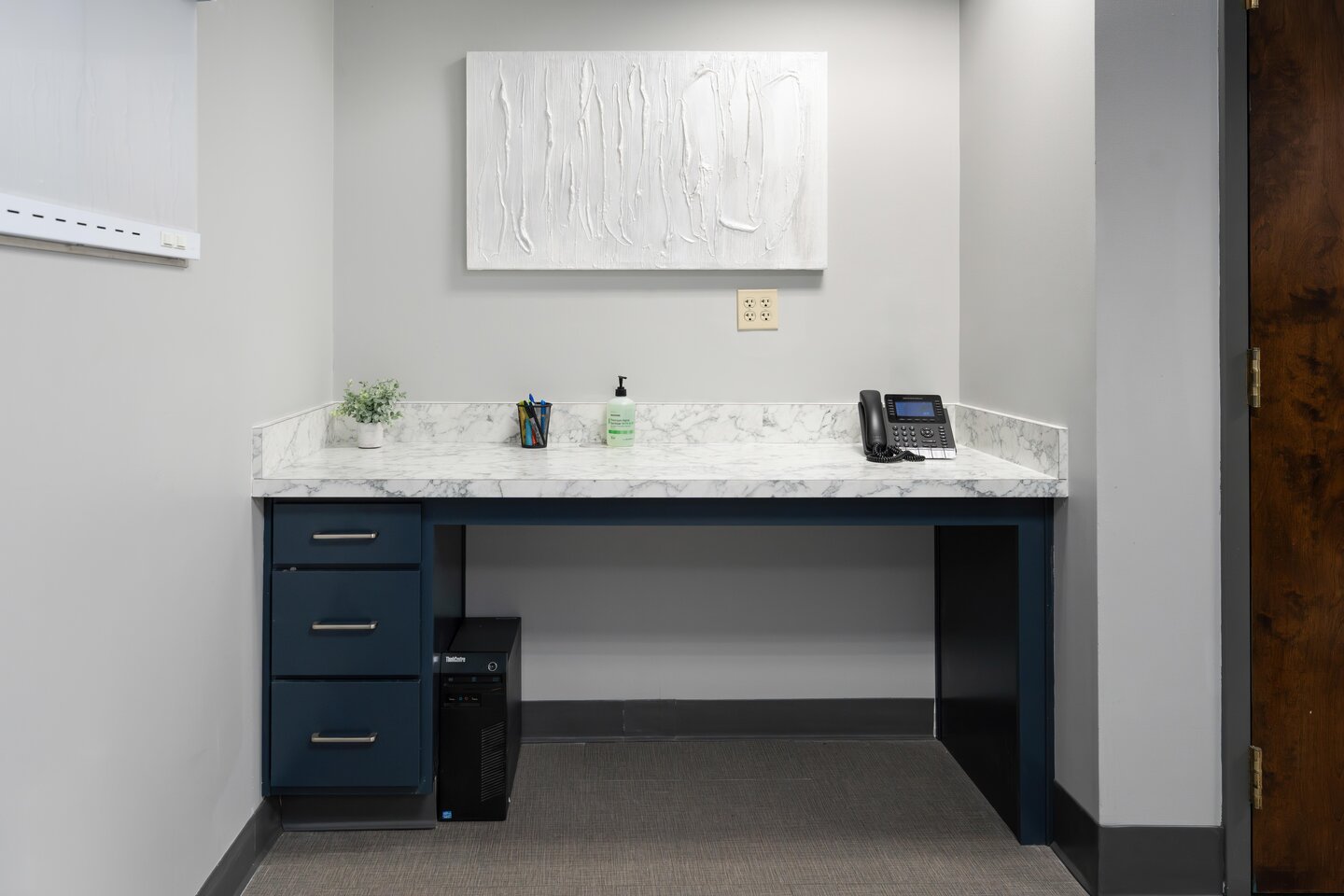 East Liberty Street - Photo 20