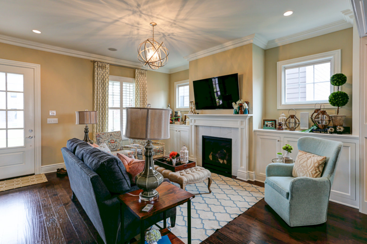 Featherbell - Photo 4