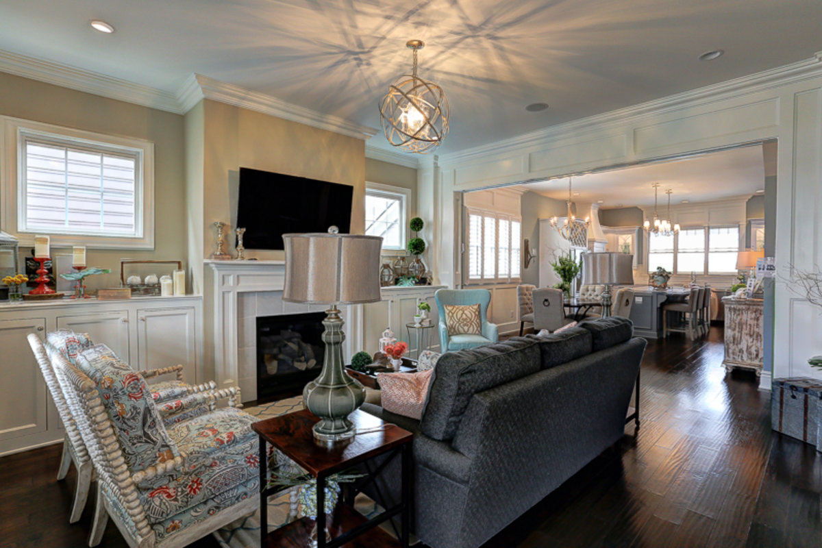 Featherbell - Photo 5