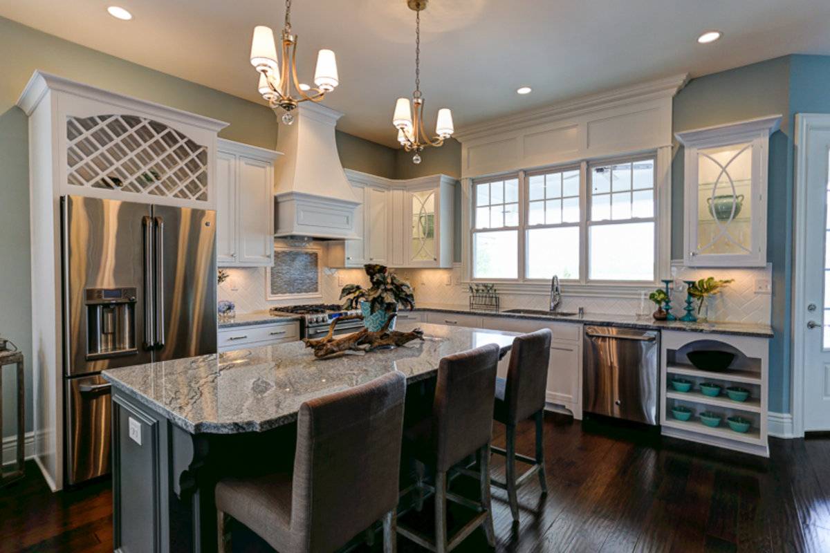 Featherbell - Photo 6