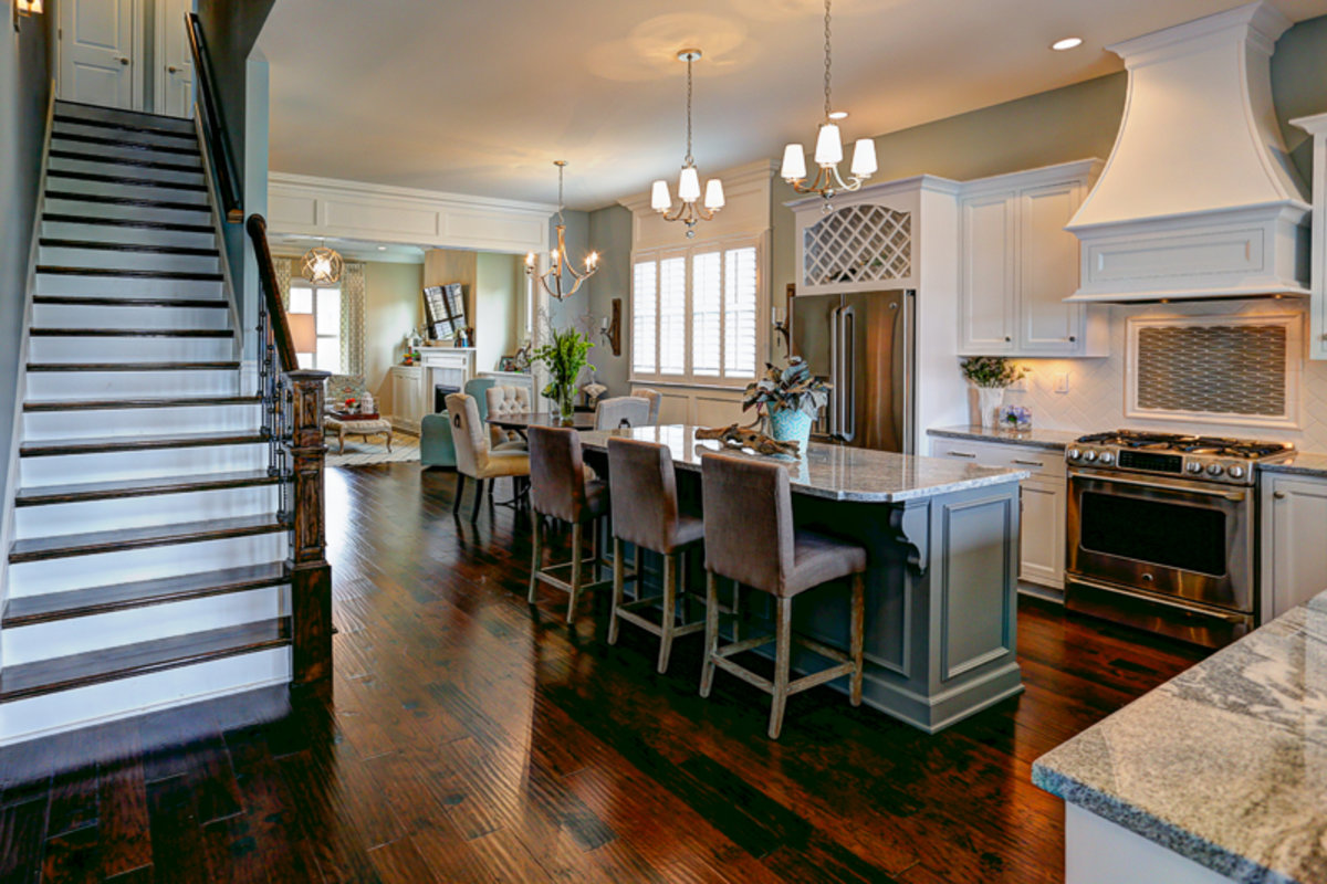 Featherbell - Photo 7