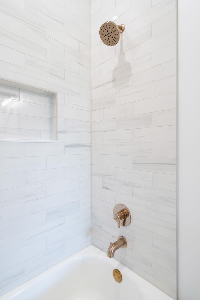 Glenview 2025 - Photo 21