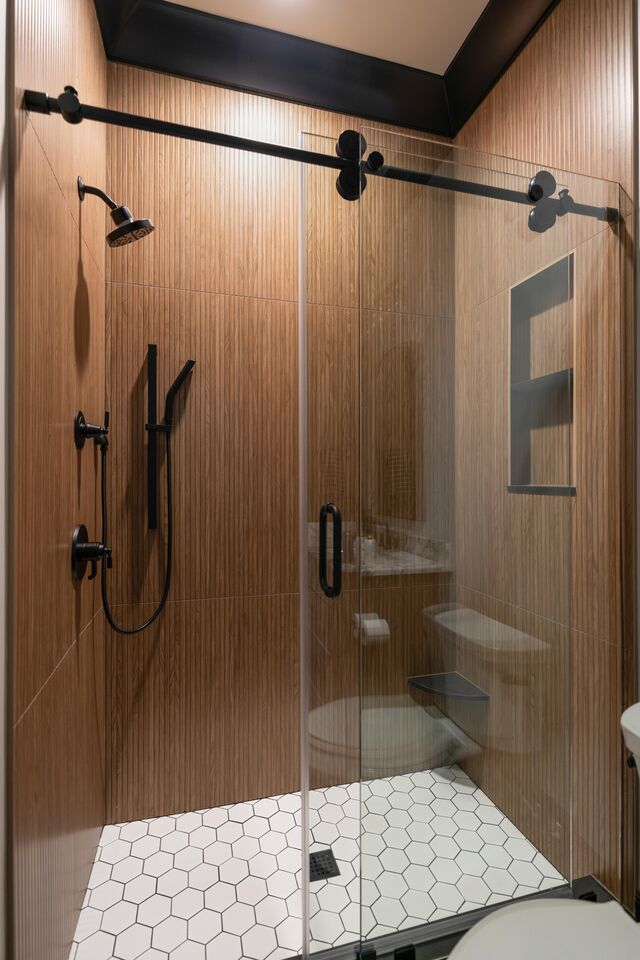 Glenview 2025 - Photo 70