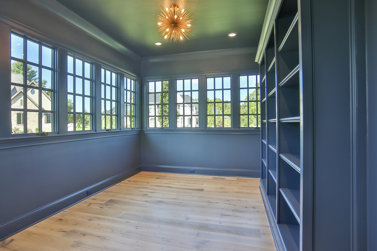 Glenview Park 2 - Photo 1