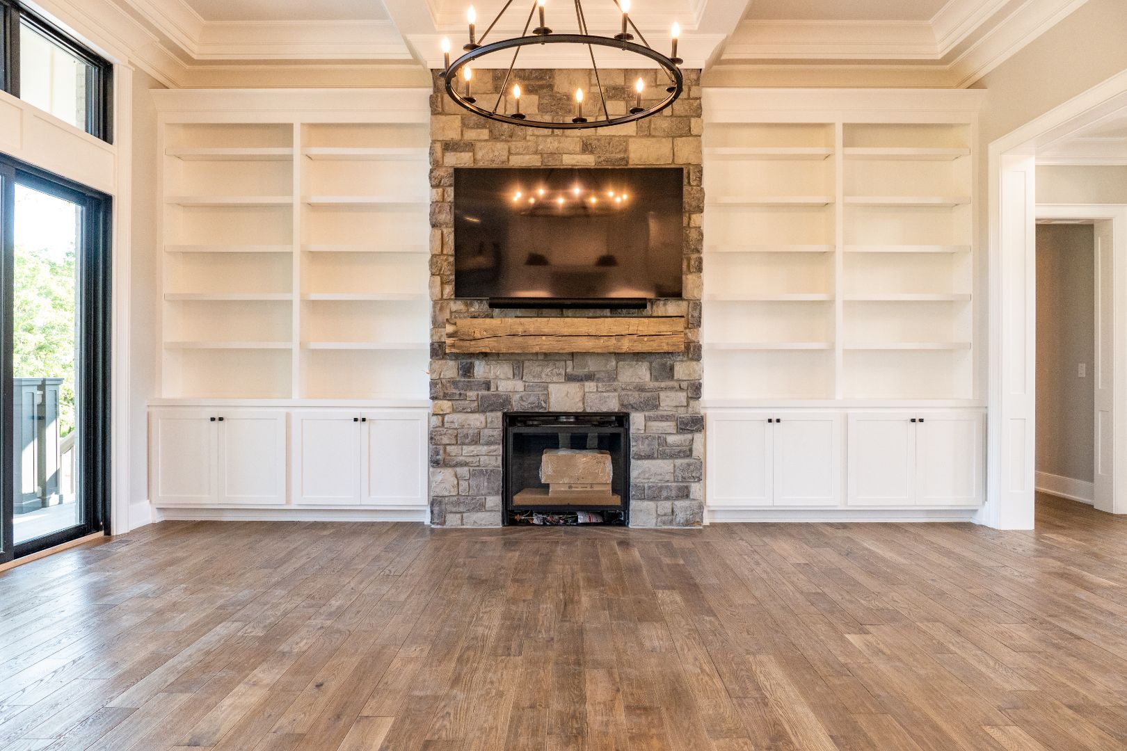 Lagrange, KY - Photo 12