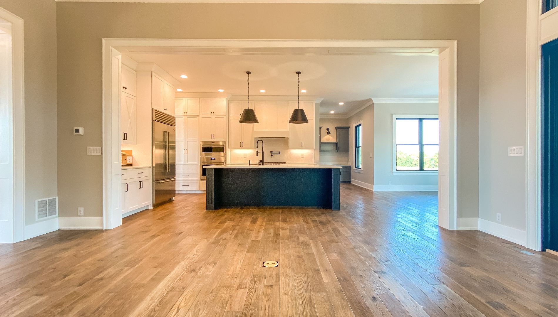 Lagrange, KY - Photo 13