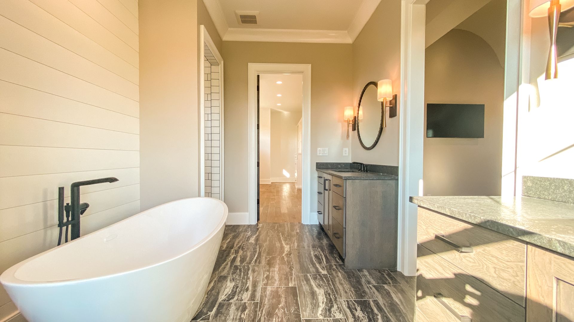 Lagrange, KY - Photo 27