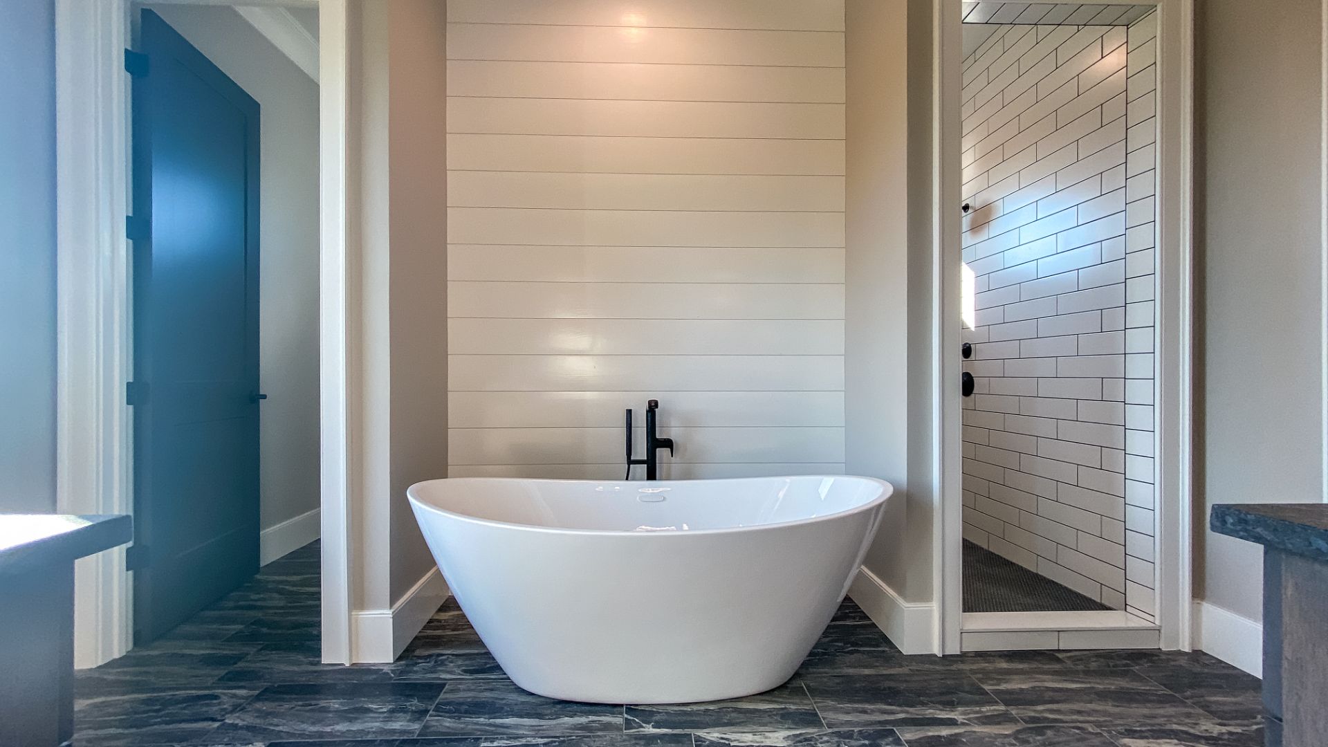 Lagrange, KY - Photo 31