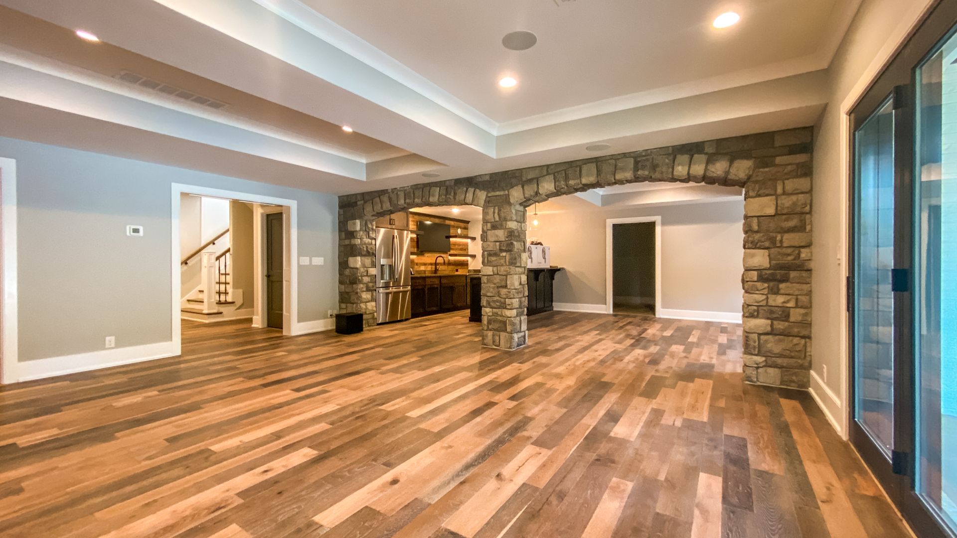 Lagrange, KY - Photo 32