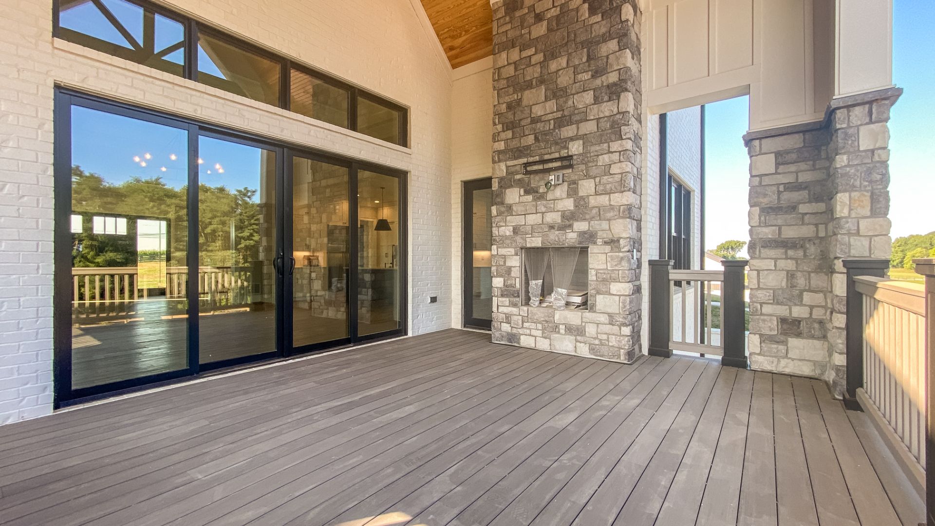 Lagrange, KY - Photo 45