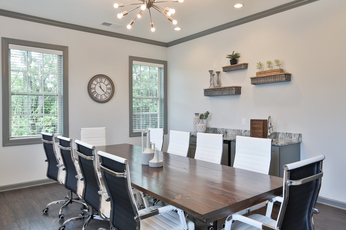 Louisville Insurance - Photo 11