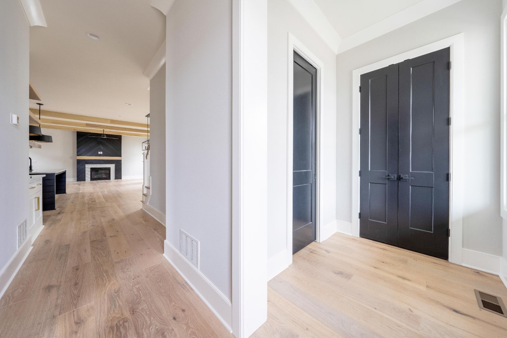 Meeting Street - Photo 4