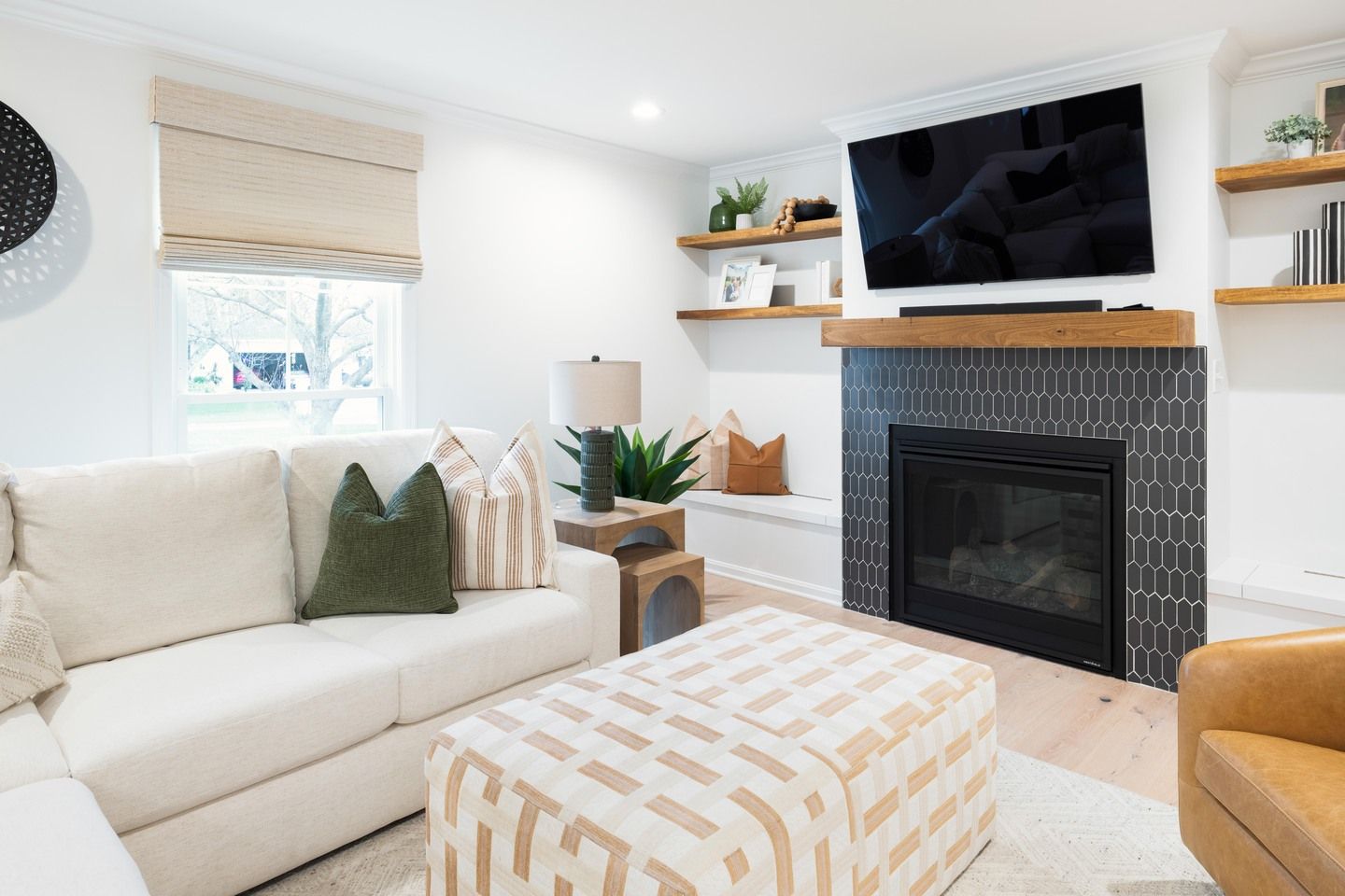 Nottingham Pkwy - Photo 2