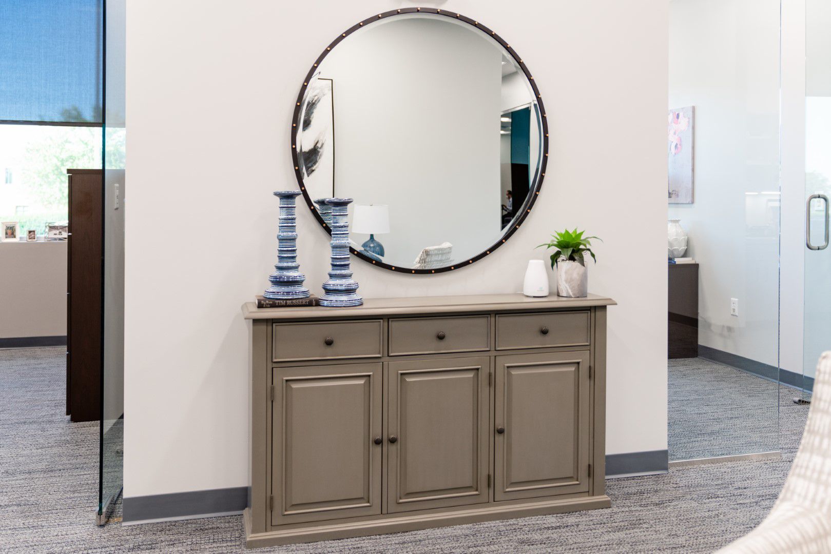 Saling Wealth Advisor - Photo 16