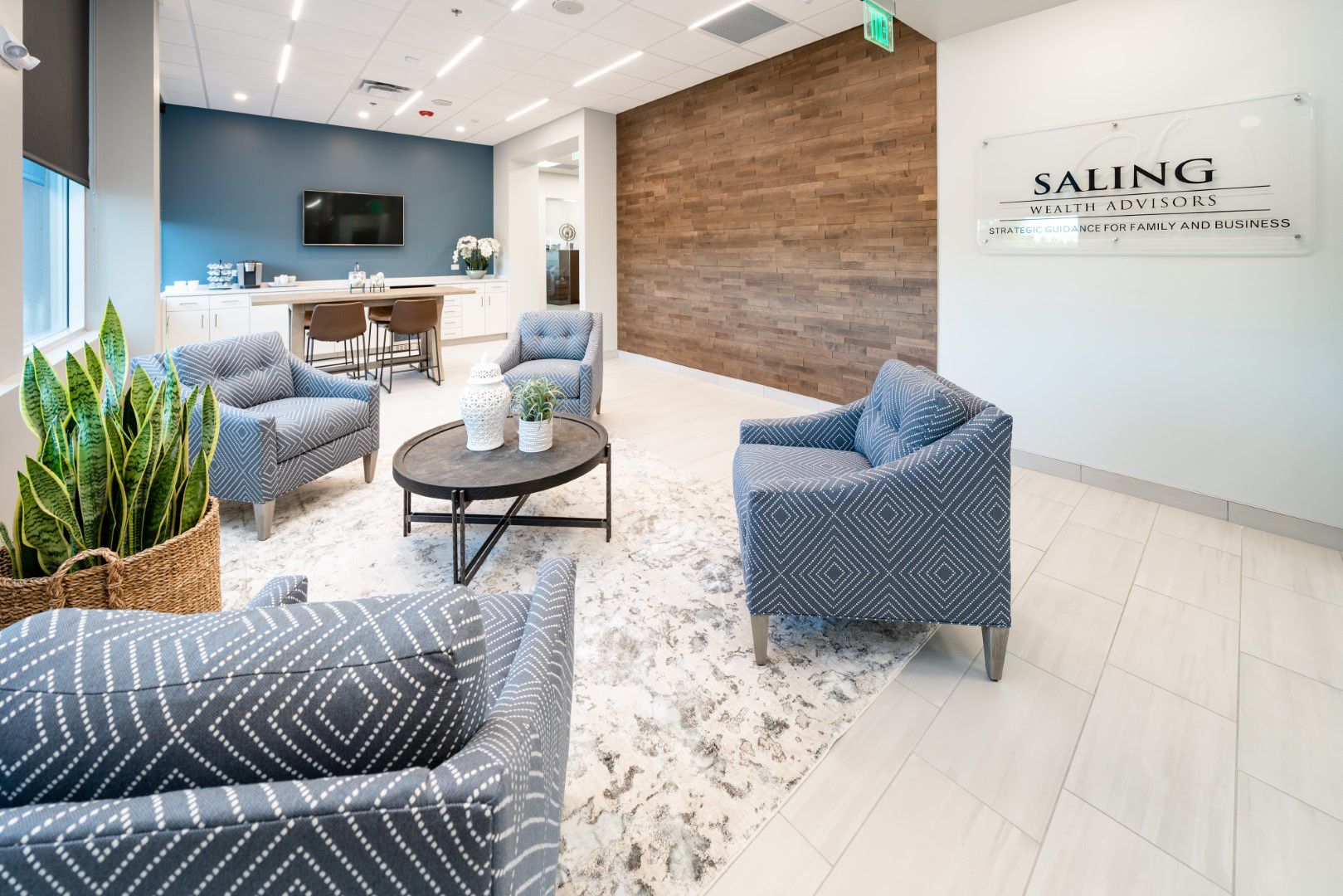 Saling Wealth Advisor - Photo 29