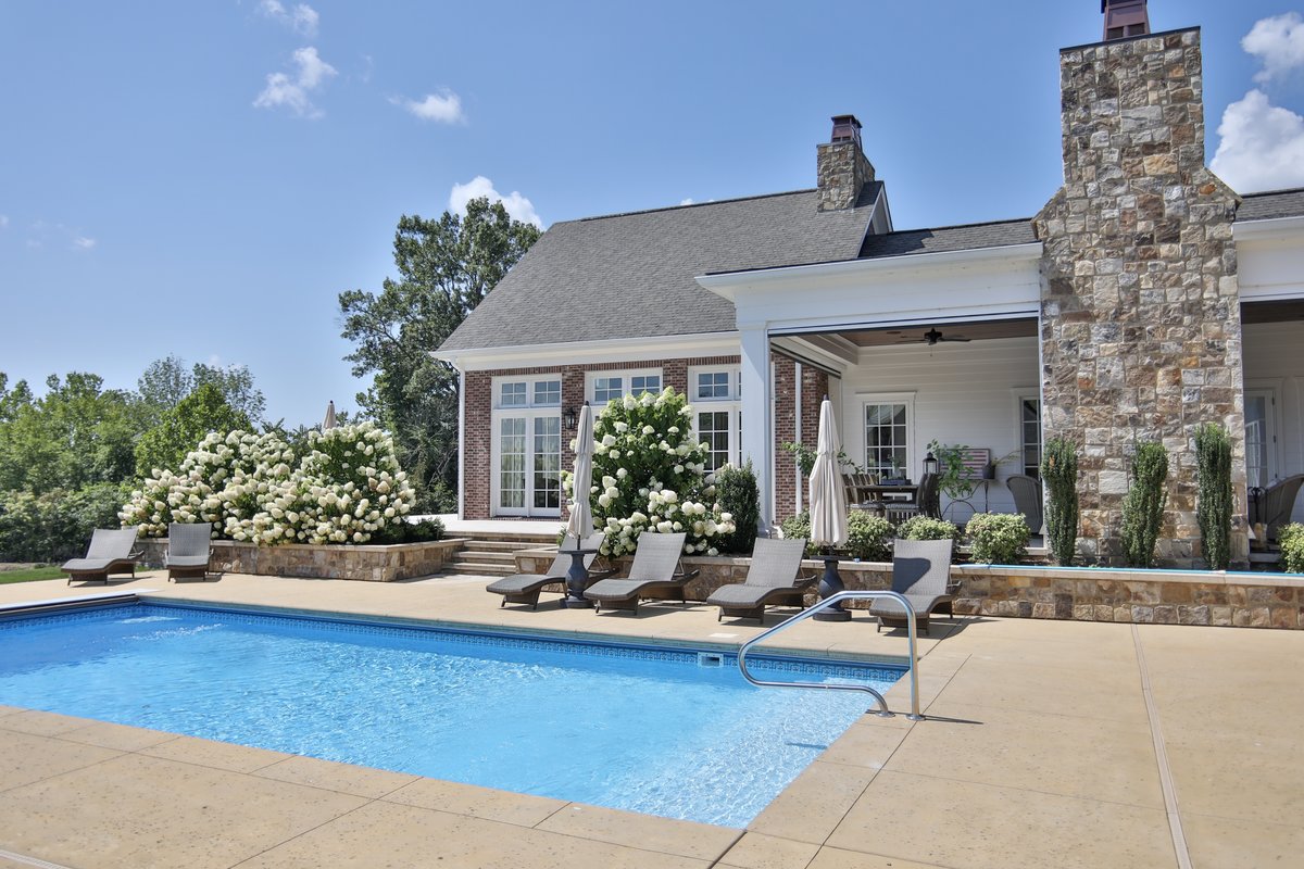 The Farmhouse - Photo 66