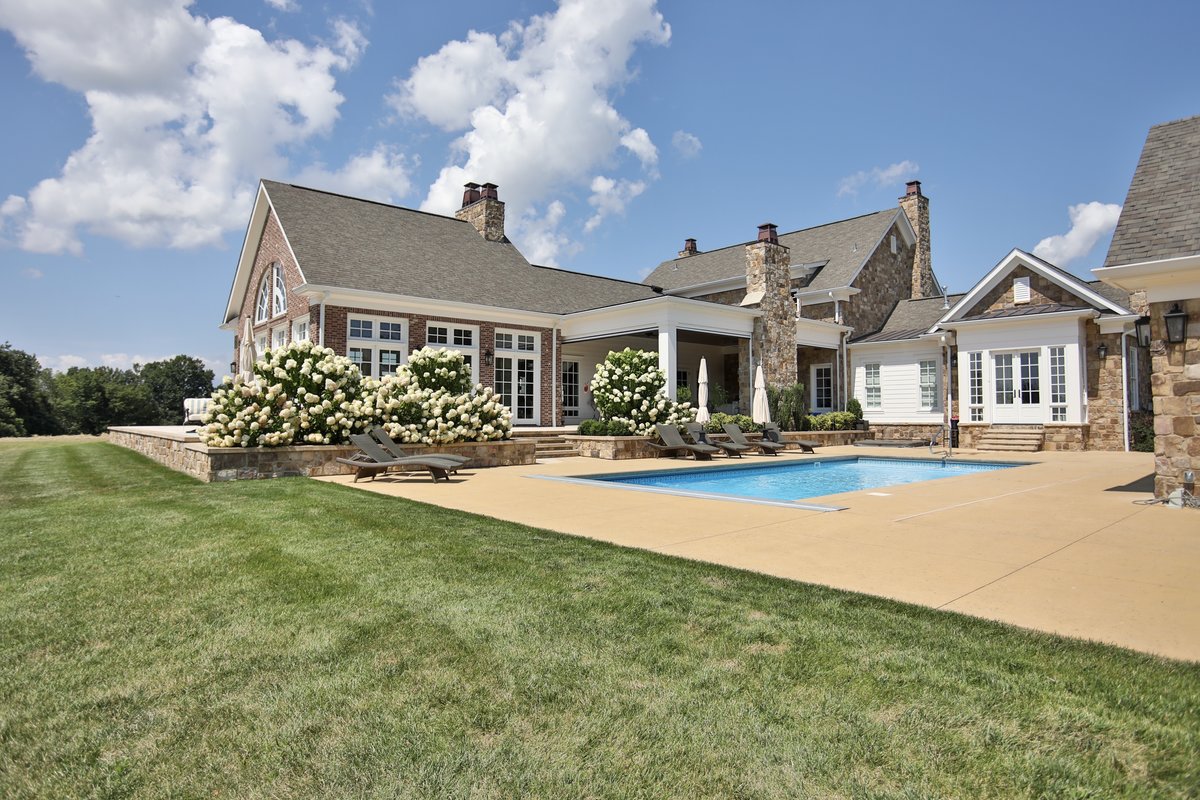 The Farmhouse - Photo 77