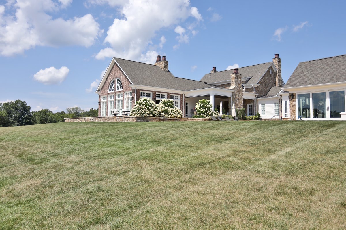 The Farmhouse - Photo 78