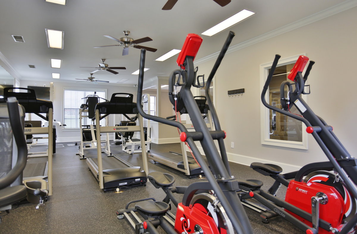 The Terraces Apartments - Photo 11