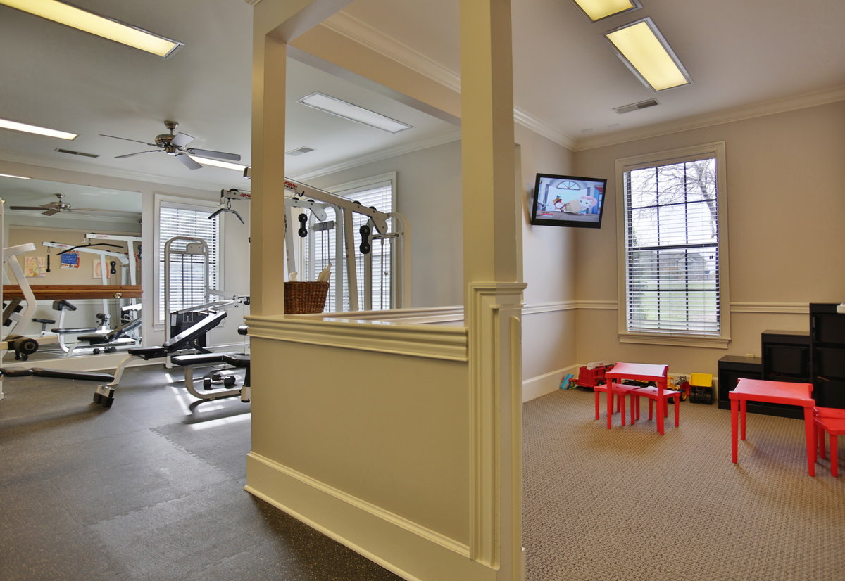 The Terraces Apartments - Photo 12