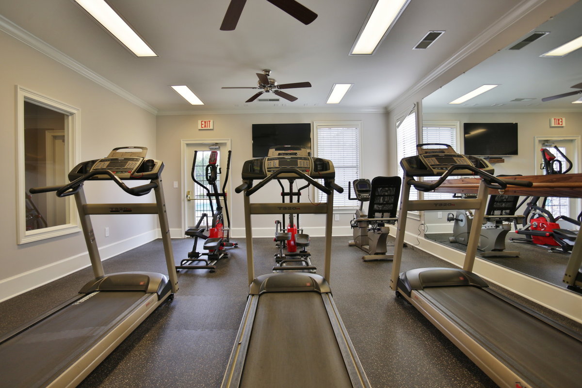 The Terraces Apartments - Photo 9