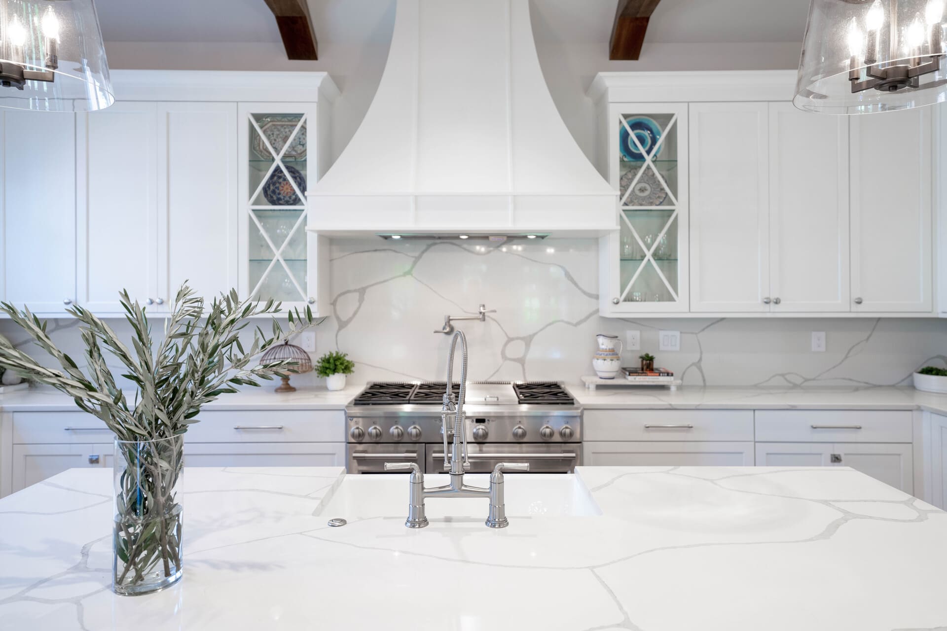 Transitional Modern - Photo 17