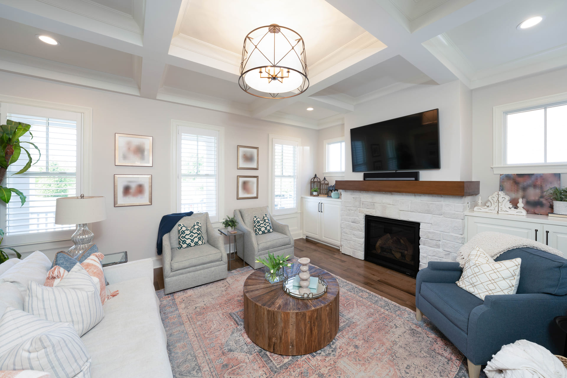 Transitional Modern - Photo 2