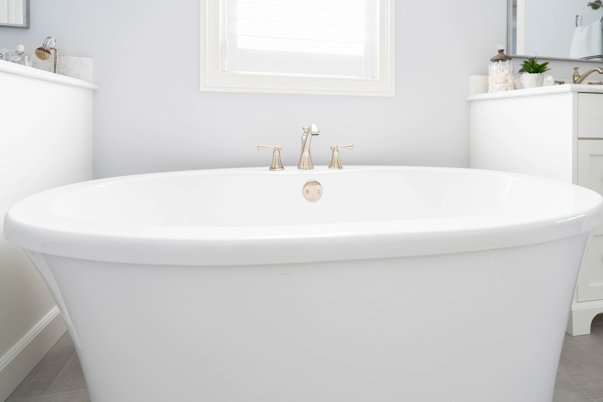 Transitional Modern - Photo 30