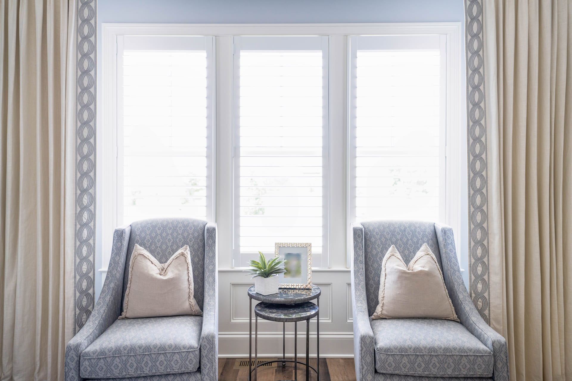 Transitional Modern - Photo 34