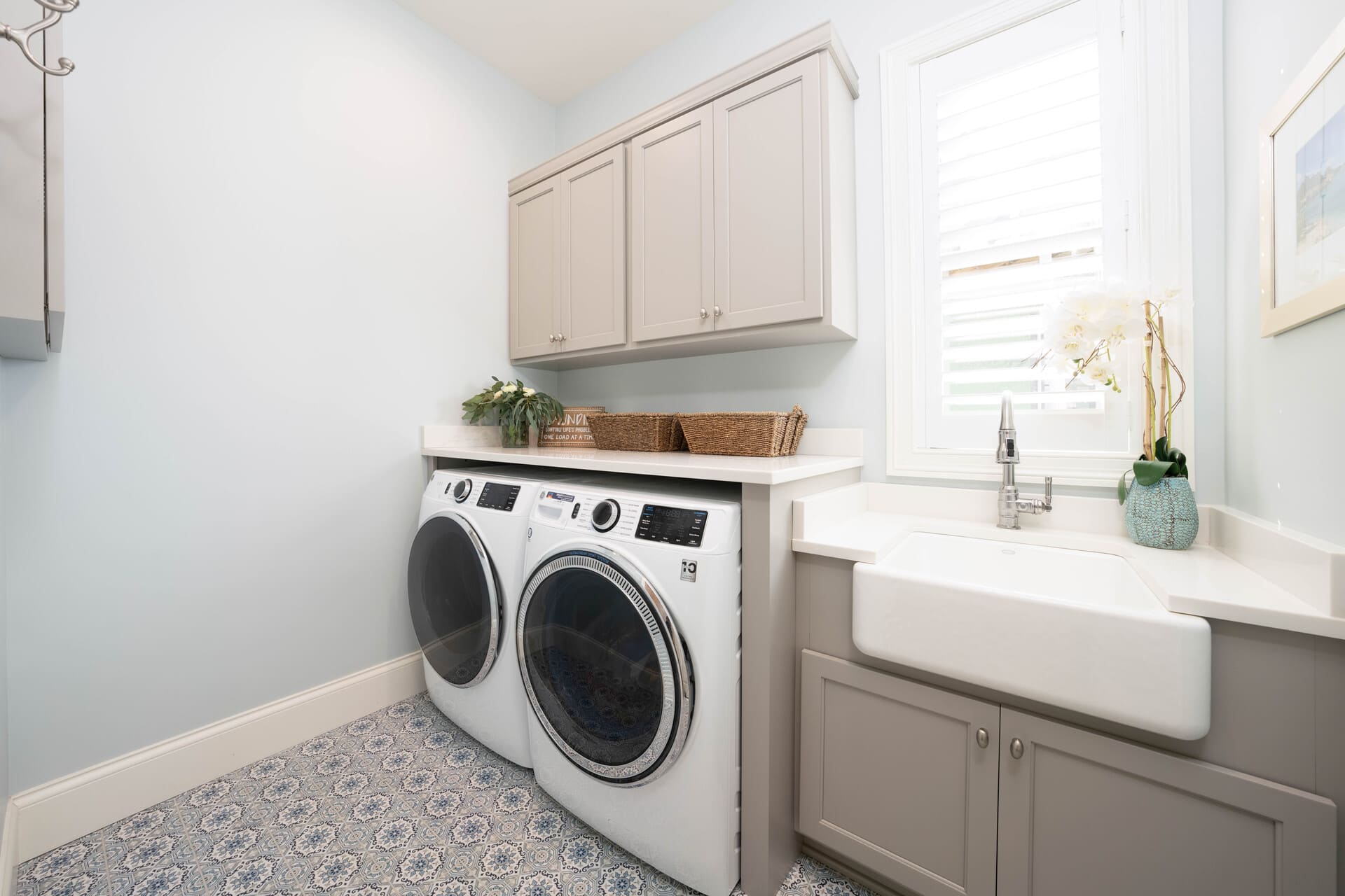 Transitional Modern - Photo 37