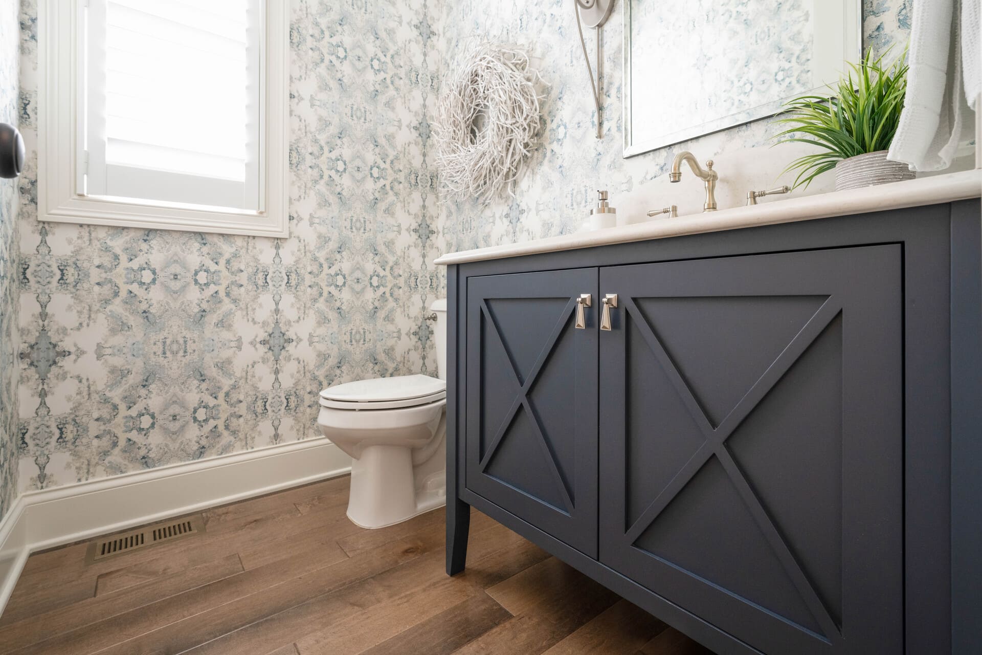 Transitional Modern - Photo 46