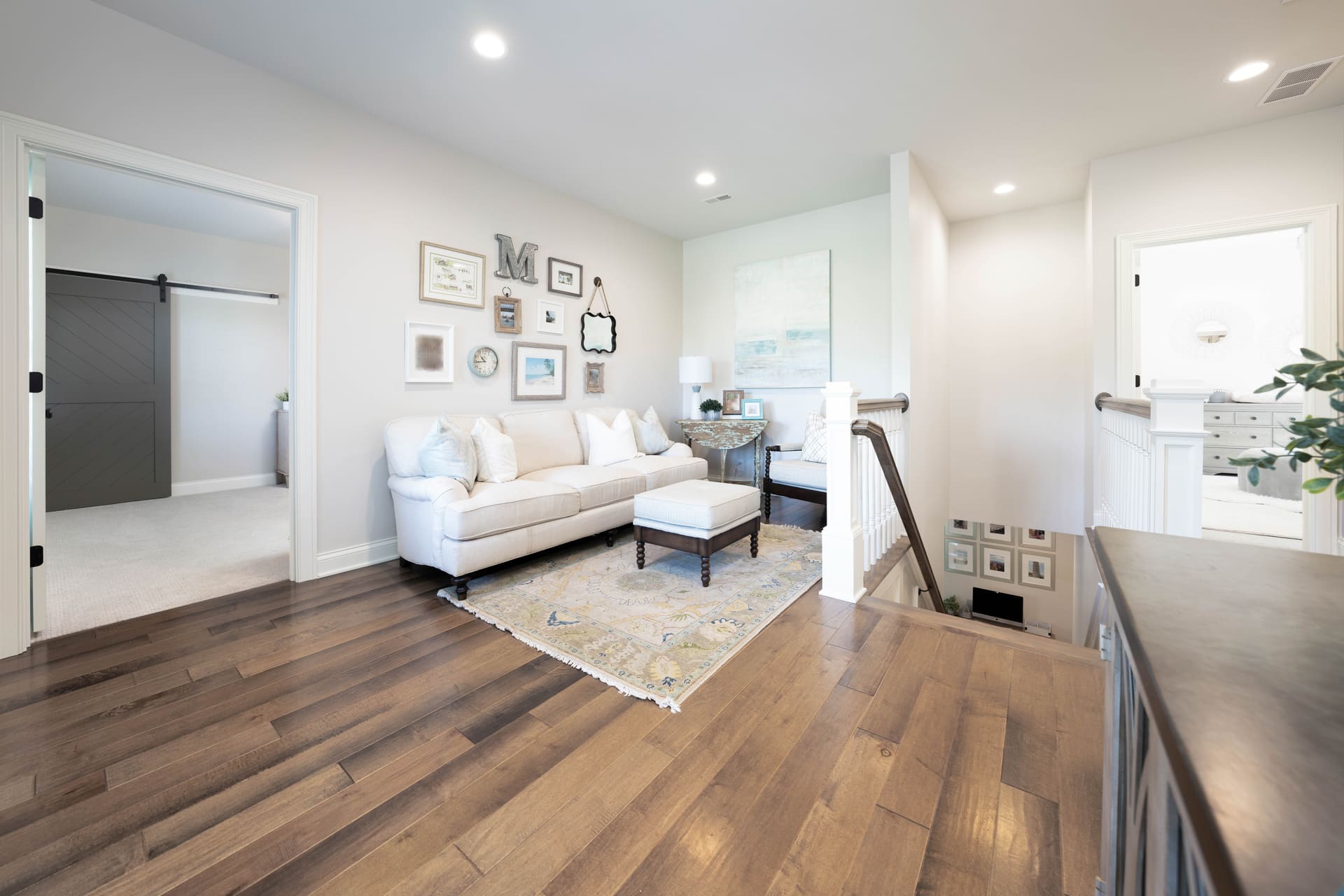 Transitional Modern - Photo 49