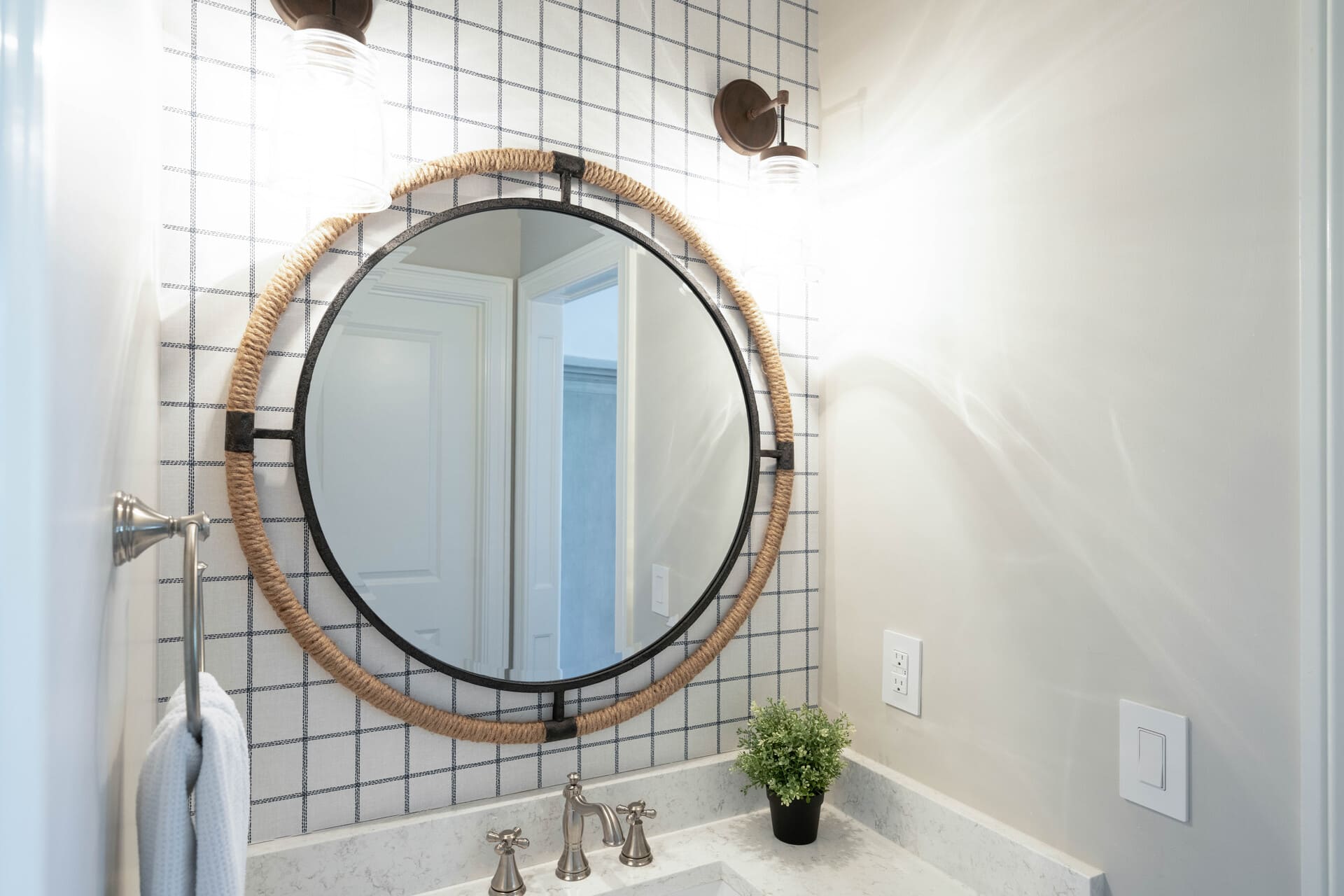 Transitional Modern - Photo 55