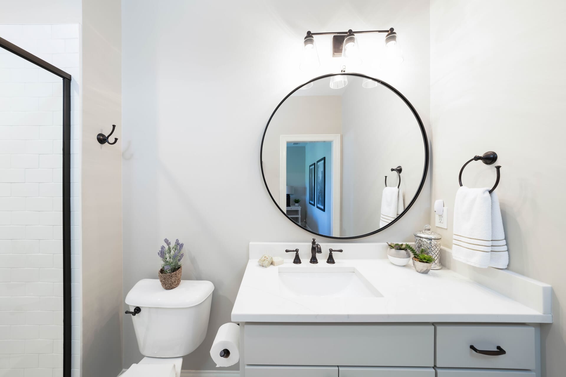 Transitional Modern - Photo 67