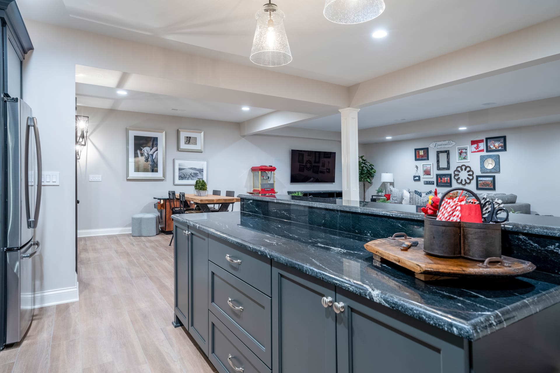 Transitional Modern - Photo 79