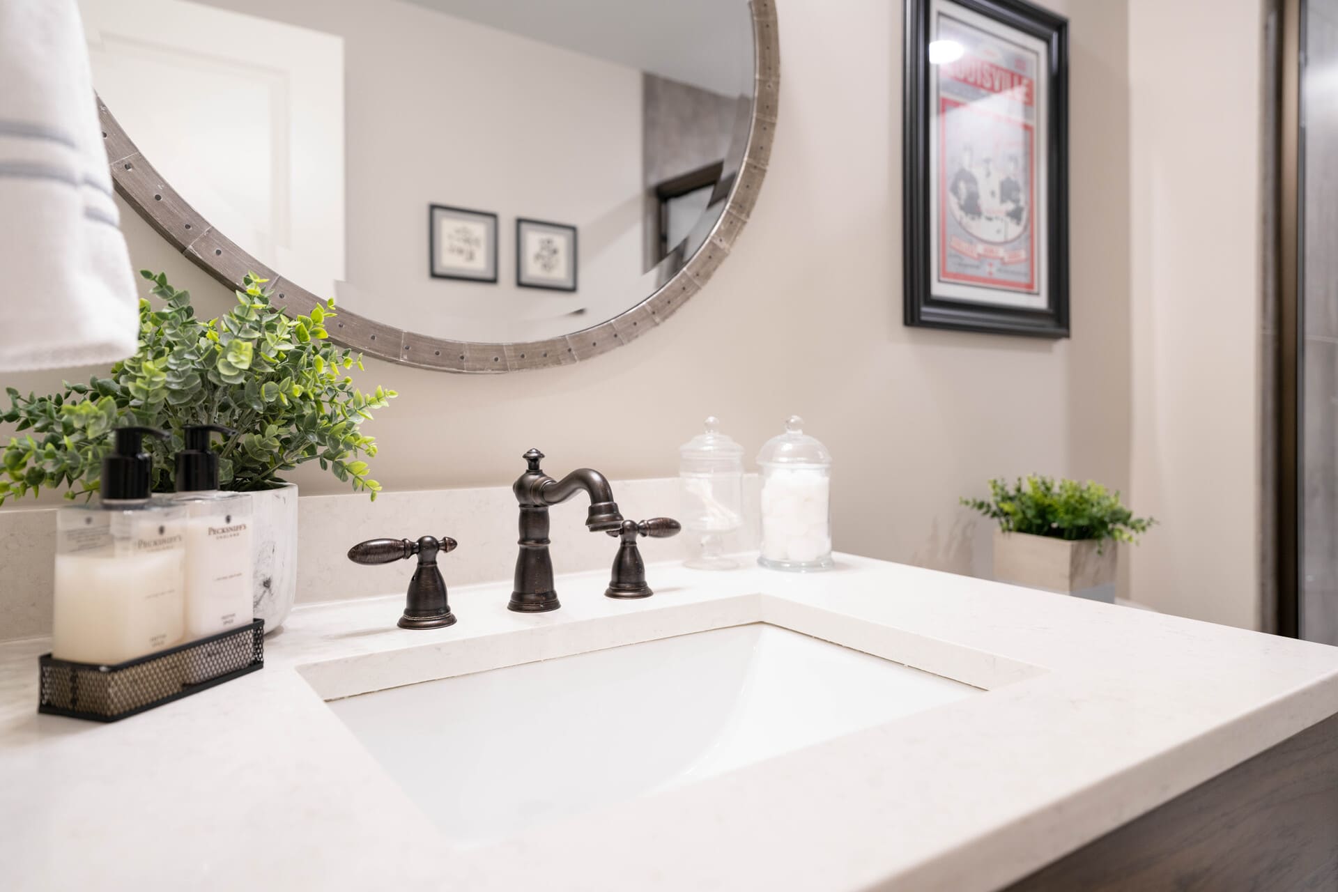 Transitional Modern - Photo 90