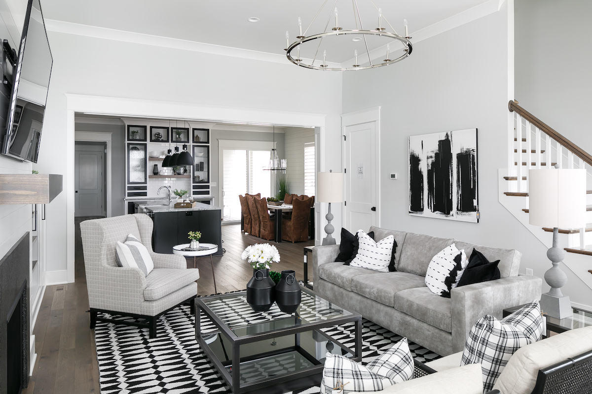 Welcome Home Tour 2019 - Photo 5